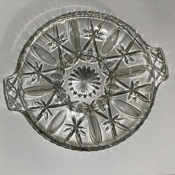 Vintage Clear Pressed Glass Relish Dish – Starburst Divided Tray, Mid-Century - Picture 2 of 10
